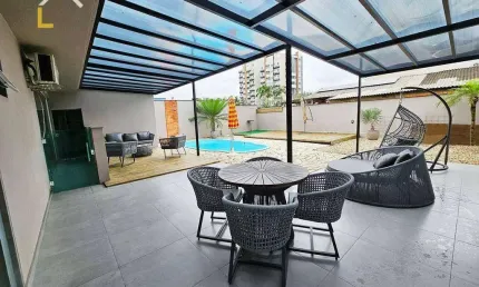 Casa Plana e averbada no Costa e Silva em Joinville!