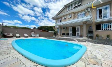 Casa com 4 dormitórios à venda, 284 m² por R$ 2.500.000,00 - Glória - Joinville/SC