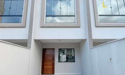 Casa com 3 dormitórios à venda, 94 m² por R$ 549.000,00 - Costa e Silva - Joinville/SC
