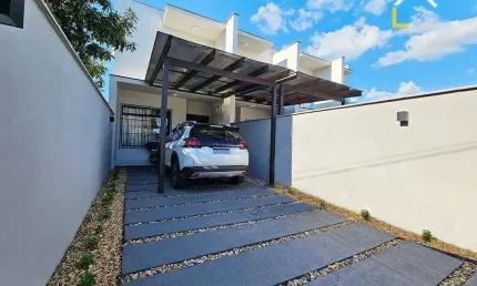 Sobrado geminado semimobiliado no boa vista em joinville / sc