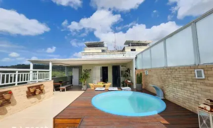 Asset Imóveis vende cobertura linear com 2 quartos (1suíte), 140m², por R$ 590.000 - Maria Paula - São Gonçalo/RJ