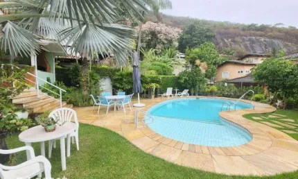 Asset Imóveis vende casa duplex Alto Padrão em Itacoatiara, com 5 quartos (2suítes sendo 1 master), 580m², por R$ 2.800.000