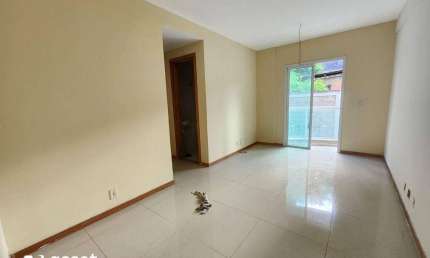 Asset Imóveis vende apartamento com varanda e 2 quartos (1suíte), 57m², por R$ 185.000 - Colubande - São Gonçalo/RJ