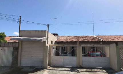 Casa com 4 quartos à venda na Avenida Rubens Sabino Ribeiro Chaves, 58, Aruana, Aracaju