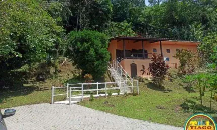 Alto Padrão para Venda em Ubatuba, Praia da Fortaleza, 3 suítes, 4 banheiros, 5 vagas