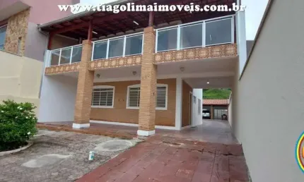 Sobrado para venda em caraguatatuba, centro, 5 dormitórios, 1 suíte, 2 banheiros