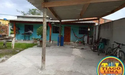 Casa para Venda em Caraguatatuba, Jardim das Palmeiras, 1 dormitório, 1 banheiro, 6 vagas