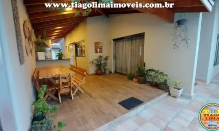 Casa para Venda em Caraguatatuba, Indaiá, 4 dormitórios, 3 suítes, 5 banheiros, 2 vagas