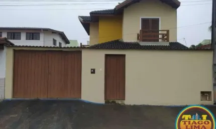 Sobrado para Venda em Caraguatatuba, Martim de Sá, 3 dormitórios, 1 suíte, 3 banheiros, 3 vagas