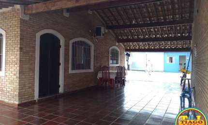Casa para Venda em Caraguatatuba, Morro do Algodão, 3 dormitórios, 2 banheiros, 4 vagas
