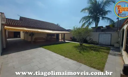 Casa para Venda em Caraguatatuba, Martim de Sá, 2 dormitórios, 1 suíte, 3 banheiros, 3 vagas