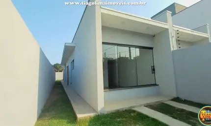Casa para Venda em Caraguatatuba, Balneário dos Golfinhos, 2 dormitórios, 1 suíte, 2 banheiros, 1 vaga
