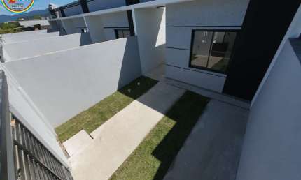 Casa para Venda em Caraguatatuba, Balneário dos Golfinhos, 2 dormitórios, 1 suíte, 2 banheiros, 1 vaga