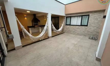 Casa em Caraguatatuba: Conforto e Praticidade por R$690 mil