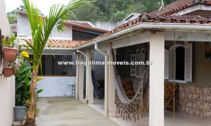 Casa para Venda, Sumaré, 3 dormitórios, 2 banheiros, 5 vagas