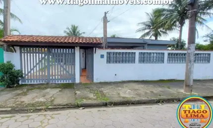 Casa para Venda em Caraguatatuba, Jardim Porto Novo, 2 dormitórios, 2 banheiros, 3 vagas