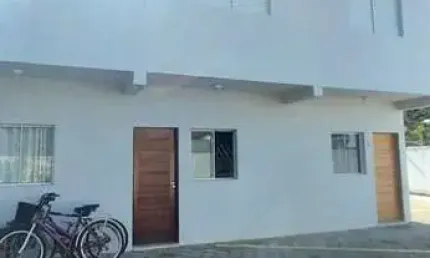 Sobrado em Condomínio para Venda em Caraguatatuba, Capricórnio II, 2 dormitórios, 2 banheiros, 1 vaga