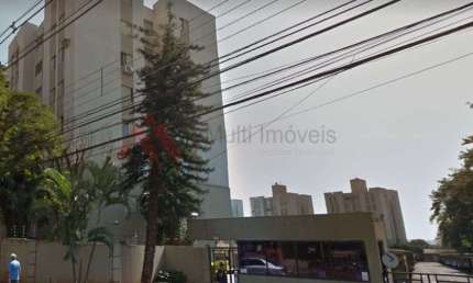 Apartamento no Edifício Metropolitan Plaza, próximo a Avenida São João