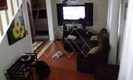 Casa com 3 quartos à venda na Rua Caetés, 630, Vila Matarazzo, Londrina