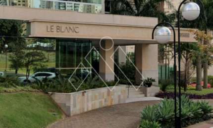Le Blanc - Apartamento 3 dormitórios (3 suírtes)  3 vagas 236m2  - GLeba Palhano Praça Pé Vermelho