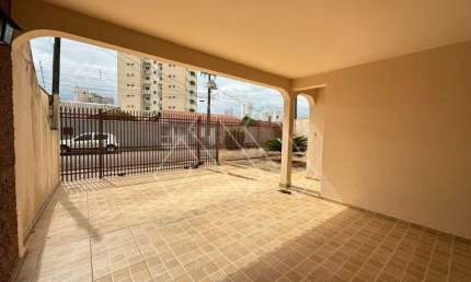 Casa com 3 quartos à venda na Rua Tereza de Ávila, 89, Gayon, Londrina