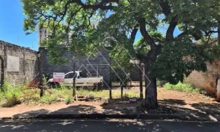 Ótimo terreno residencial em Londrina com 565,50 m², próximo ao centro