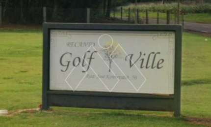 Condomínio Golf Ville Casa 3 suítes 365m2 terreno 2500m2