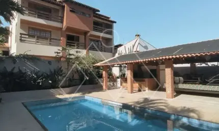 Sobreado 5 qurtos (4 suites) 680m2 3 vagas - vista para o lago iguapó