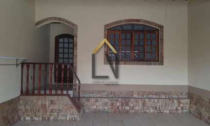 Casa com 3 quartos à venda no Quiririm, Taubaté 