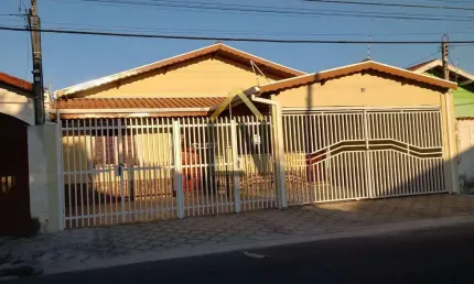Casa com edícula na avenida independência - taubaté