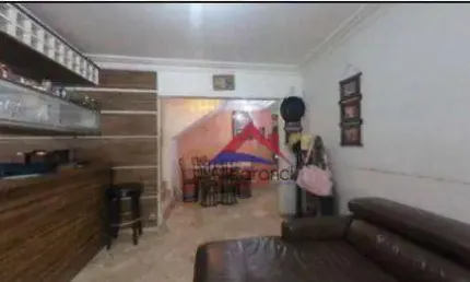 200 m² construídos, amplo sobrado com 3 dormitórios (1 suite master com hidro e closed)