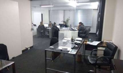 SALA COMEERCIAL - 153 m²  -  CENTRO - RUA SÃO BENTO