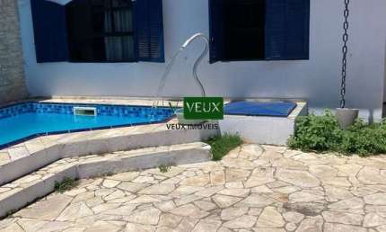 Excelente casa à venda Martim de Sá, Caraguatatuba-SP, com piscina