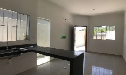 Casa  com 2 quartos sendo 1 suíte massaguaçu  caraguatatuba
