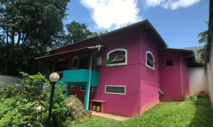 Casa em condomínio alto padrão a venda bairro massaguaçu