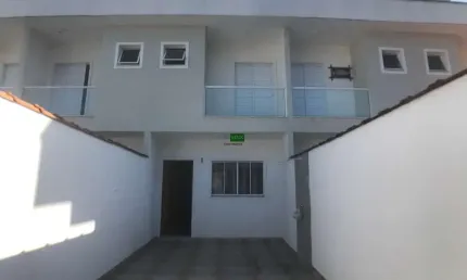 Casa a venda com 2 quartos sendo 1 suíte bairro Massaguaçu