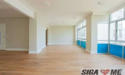 VENDE-SE APARTAMENTO COM 210m2 DE ÁREA ÚTIL - HIGIENÓPOLIS