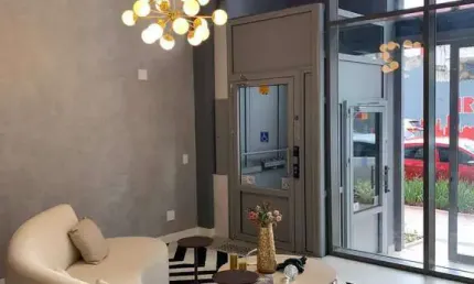 Studio com 25m2 de área útil - 1 suíte + coz + sacada na vila clementino