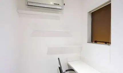 SALA COMERCIAL EM COWORKING NO BROOKLIN, ESPAÇO PARA 4 PESSOAS com 8m2.