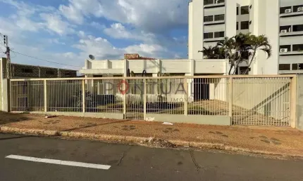 Casa grande para alugar em marília no bairro montolar :visite, negocie e alugue com a pontual uma das melhores imobiliárias marília