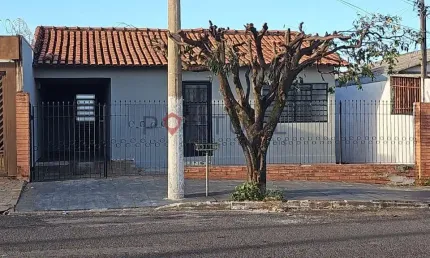Casa à venda em marília-sp no bairro nova marília toda reformada. venha visitar!