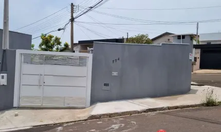 Casa com 2 quartos à venda em marília na zona oeste. agende sua visita!