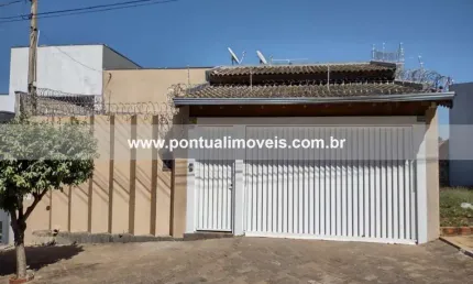 Casa jardim nazareth ? casas a venda em marília | pontual imóveis | imobiliaria marilia ? aceita permuta e negocia | agende visita agora