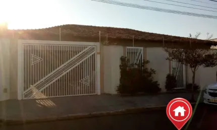 Casa à venda jardim são domingos marília 3 suítes piscina - agende visita hoje - pontual imóveis sua imobiliária em marília