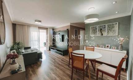 Apartamento com vista incrível disponível para venda no Tupanci