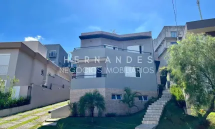 Casa disponível para venda em Alphaville com 4 dormitórios sendo 3 suítes