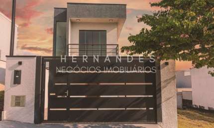 Casa à venda em condomínio fechado com 3 dormitórios, 1 suíte e 2 vagas em Santana de Parnaíba