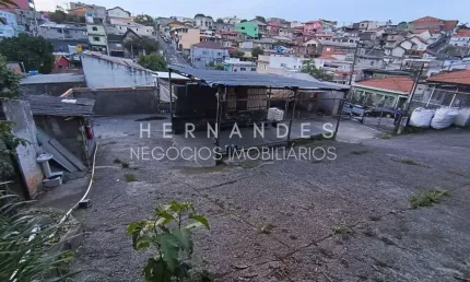 Excelente oportunidade! Terreno no coração do centro de Barueri, com 635m² de área e localizado na travessa da rua Campos Sales.