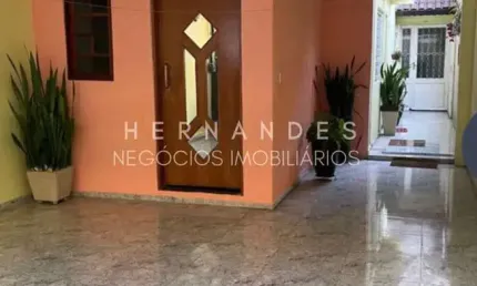 Sobrado com 3 quartos à venda, 325m - Parque das Nações