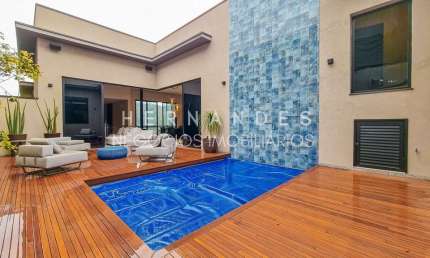 Casa à venda no Condomínio Gênesis ll, com uma localização privilegiada e infraestrutura completa